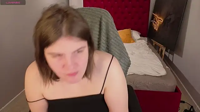 Ruyjin Choi online show from 15, 4, 2026