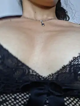 HelenHoltz online show from 30, 11, 2025