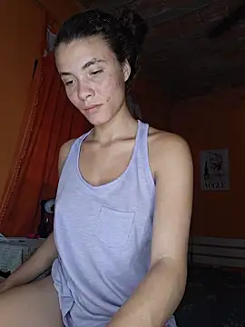 HelenHoltz online show from 16, 4, 2026