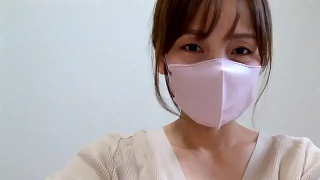 Snapshot of caro-caro chatting on 3, 10, 2025 caro-caro online show from 3, 10, 2025