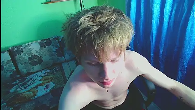 fameboyboo online show from 2, 11, 2025