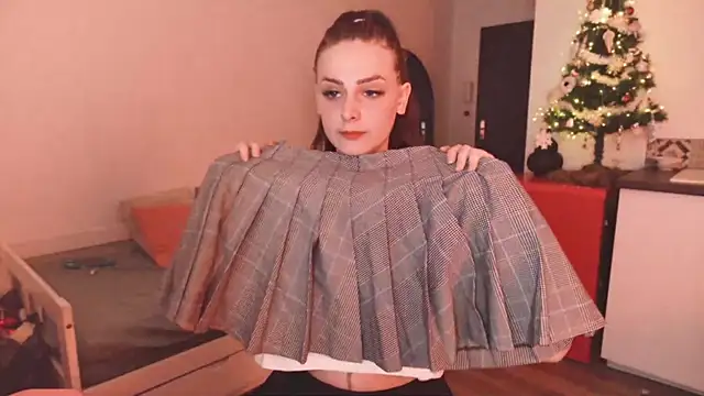 Snapshot of ce_leste__ chatting on 20, 12, 2025 ce leste online show from 20, 12, 2025