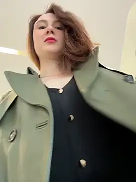 Dina Tease online show from 2, 4, 2026