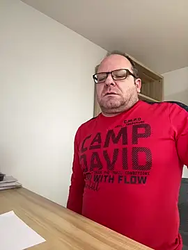 coupleLatinaLovers online show from 13, 12, 2024