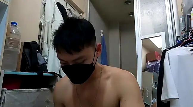 Snapshot of frnk30151 chatting on 11, 12, 2024 frnk30151 online show from 11, 12, 2024