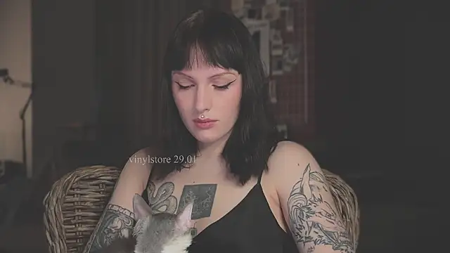 vinylstore online show from 29, 1, 2025