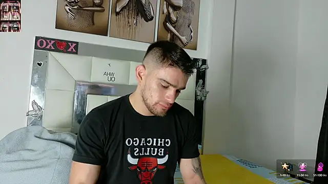 Sexy Alejandro  online show from 15, 2, 2025