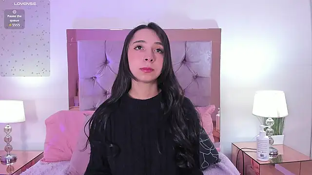 melanie hills online show from 16, 9, 2025