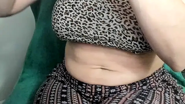 Snapshot of bigb00tyjudyyX chatting on 7, 5, 2026 bigb00tyjudyyX online show from 7, 5, 2026