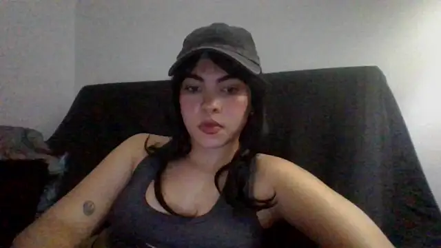 Kiri Cutee online show from 5, 1, 2025