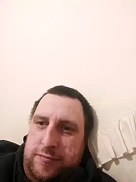 Snapshot of HE-M123 chatting on 21, 12, 2024 HE-M123 online show from 21, 12, 2024