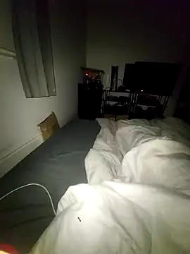 Snapshot of HE-M123 chatting on 13, 10, 2025 HE-M123 online show from 13, 10, 2025