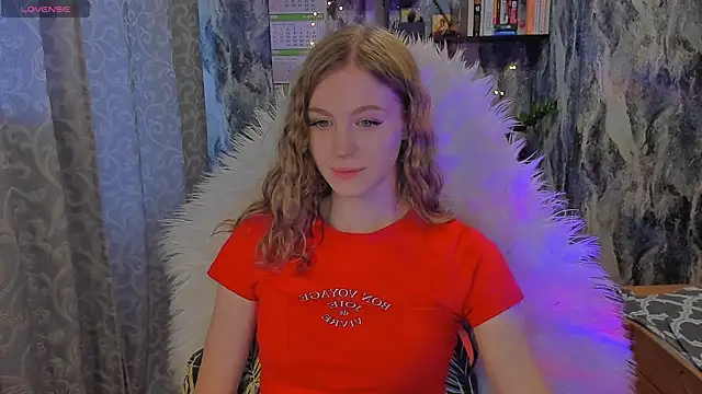 JuxxxsyBunx online show from 8, 10, 2025