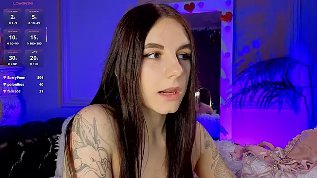 Kelly Woods online show from 18, 4, 2026