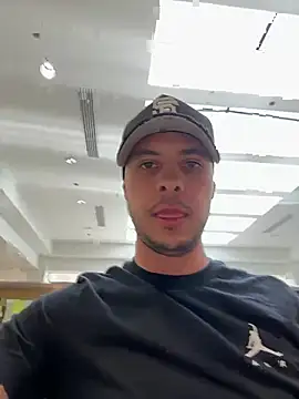Snapshot of themouate chatting on 30, 7, 2026 themouate online show from 30, 7, 2026