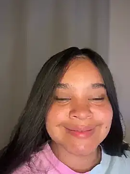 Snapshot of Lucy_wilson5 chatting on 20, 2, 2026 Lucy wilson5 online show from 20, 2, 2026