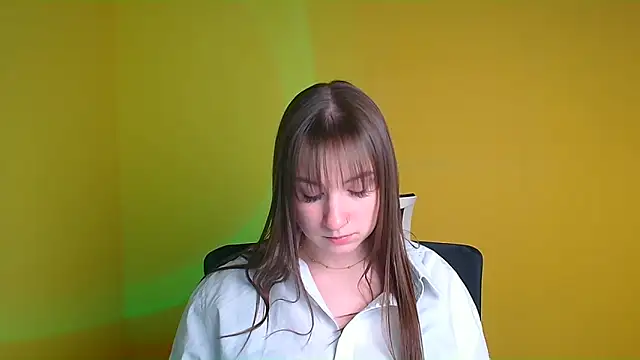 Evelina GG online show from 4, 2, 2025