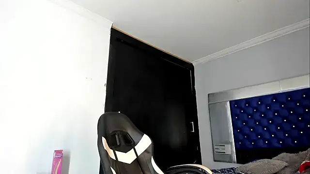 La Perversa69 online show from 30, 9, 2025