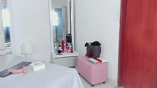 Snapshot of Alhana_pulido chatting on 22, 3, 2025 Alhana pulido online show from 22, 3, 2025