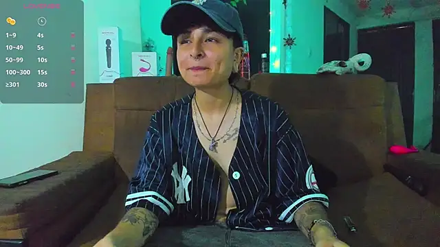 Snapshot of ZuryRamirez_ chatting on 12, 12, 2024 ZuryRamirez online show from 12, 12, 2024