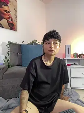 Snapshot of ZuryRamirez_ chatting on 5, 2, 2025 ZuryRamirez online show from 5, 2, 2025