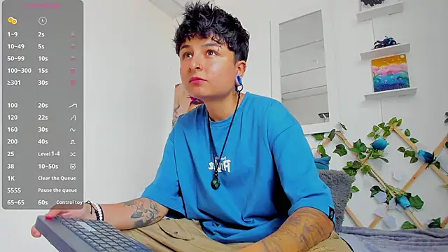 Snapshot of ZuryRamirez_ chatting on 21, 2, 2025 ZuryRamirez online show from 21, 2, 2025