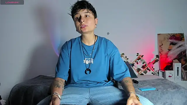 Snapshot of ZuryRamirez_ chatting on 2, 3, 2025 ZuryRamirez online show from 2, 3, 2025