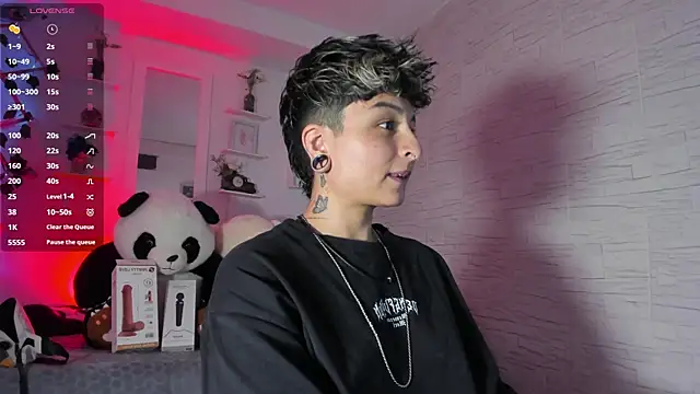 Snapshot of ZuryRamirez_ chatting on 22, 9, 2025 ZuryRamirez online show from 22, 9, 2025