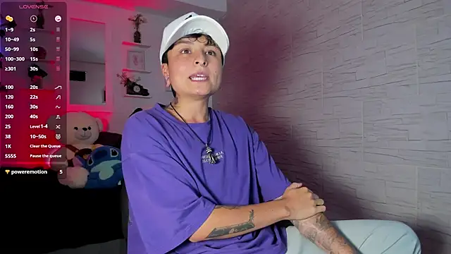 Snapshot of ZuryRamirez_ chatting on 29, 9, 2025 ZuryRamirez online show from 29, 9, 2025