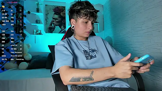 Snapshot of ZuryRamirez_ chatting on 2, 11, 2025 ZuryRamirez online show from 2, 11, 2025