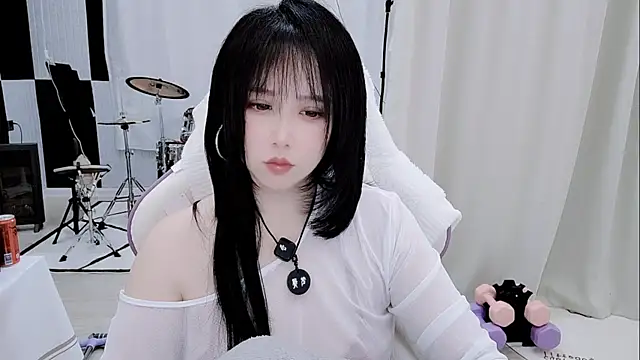 Snapshot of Vaness-a chatting on 20, 4, 2026 Vaness-a online show from 20, 4, 2026