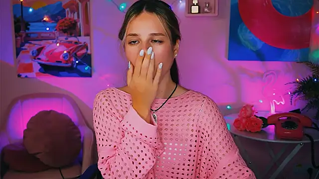 DeboraLarson online show from 15, 12, 2024