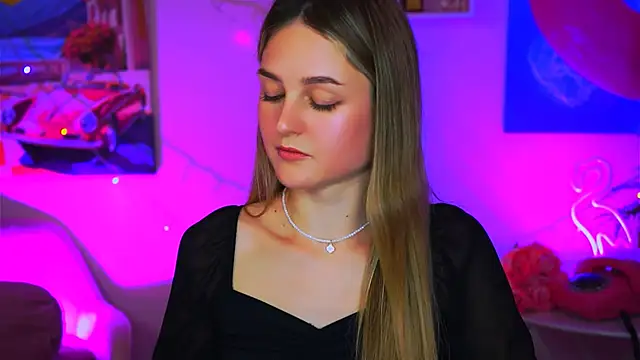 DeboraLarson online show from 22, 1, 2025