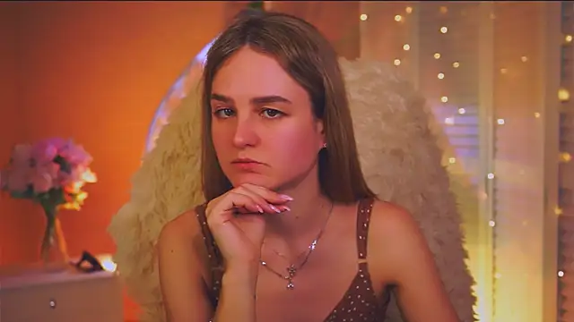 DeboraLarson online show from 28, 2, 2026