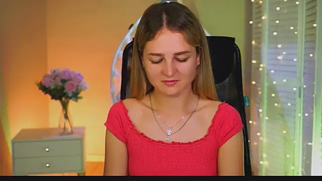 DeboraLarson online show from 3, 7, 2026