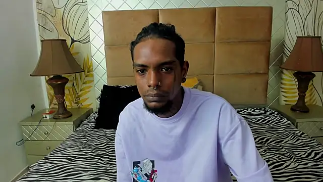 bigblackhotx1 online show from 15, 12, 2025