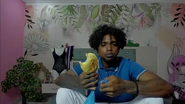 bigblackhotx1 online show from 7, 2, 2026