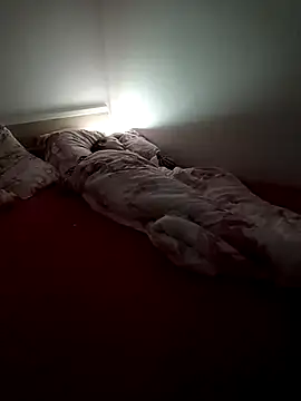 Scarlettt Beauty online show from 23, 3, 2025