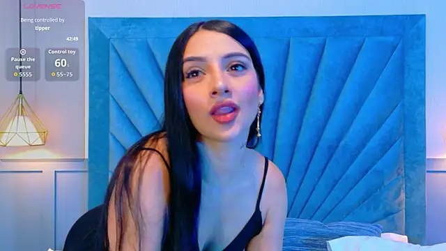 Harper-Avary online show from 21, 10, 2025