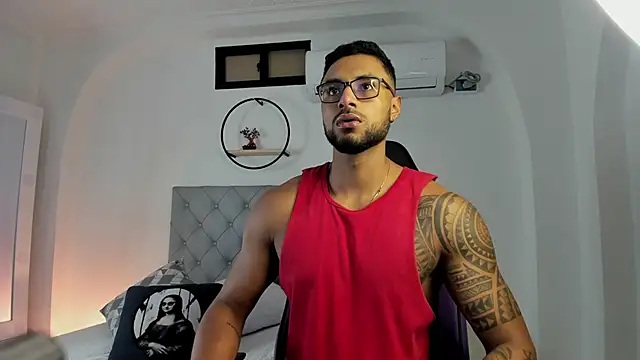 Snapshot of LiamGarcia1 chatting on 18, 1, 2025 LiamGarcia1 online show from 18, 1, 2025