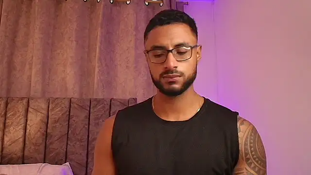 Snapshot of LiamGarcia1 chatting on 7, 2, 2025 LiamGarcia1 online show from 7, 2, 2025