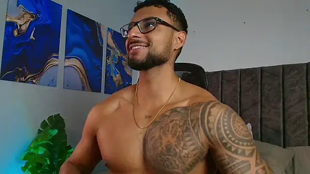 Snapshot of LiamGarcia1 chatting on 17, 9, 2025 LiamGarcia1 online show from 17, 9, 2025