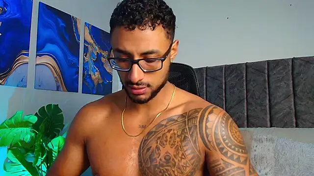 Snapshot of LiamGarcia1 chatting on 19, 9, 2025 LiamGarcia1 online show from 19, 9, 2025
