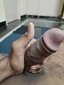 Snapshot of Thefatcockguy69x chatting on 6, 7, 2026 Thefatcockguy69x online show from 6, 7, 2026