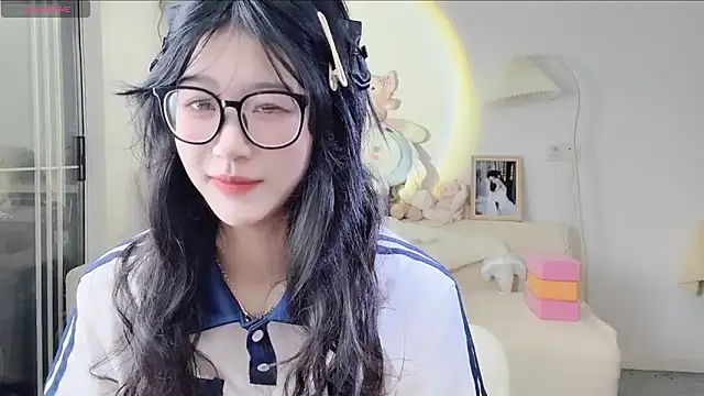 Luminous163 online show from 11, 10, 2025