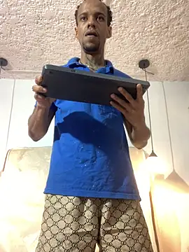 Snapshot of Salomon_koude chatting on 31, 3, 2026 Salomon koude online show from 31, 3, 2026