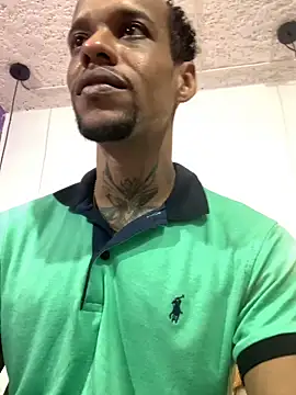 Snapshot of Salomon_koude chatting on 8, 4, 2026 Salomon koude online show from 8, 4, 2026