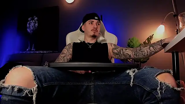 uptomatty online show from 4, 4, 2026