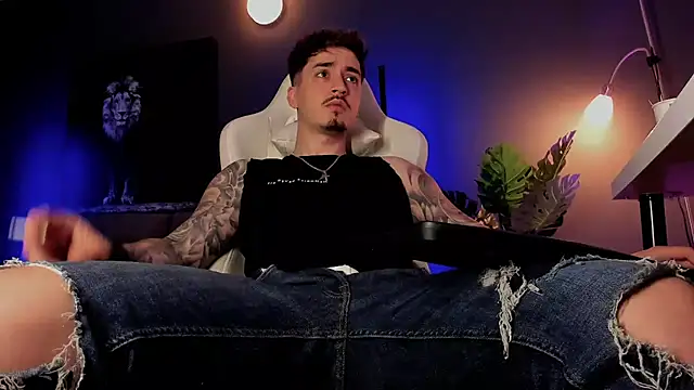 uptomatty online show from 17, 5, 2026