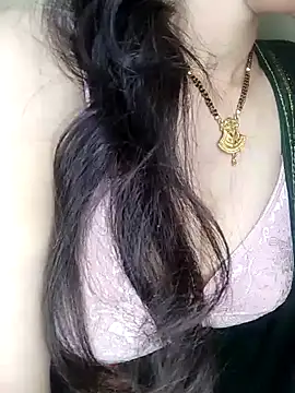 Snapshot of Fair-magic-woman chatting on 2, 2, 2025 Fair-magic-woman online show from 2, 2, 2025